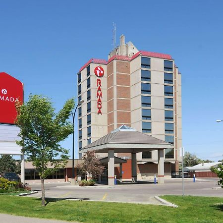 Ramada By Wyndham Lethbridge Hotel Ngoại thất bức ảnh